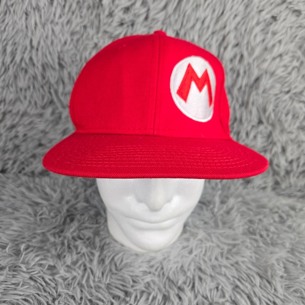 Nintendo Super Mario Snapback Hat Unisex One Size Red Embroidered Logo 2018